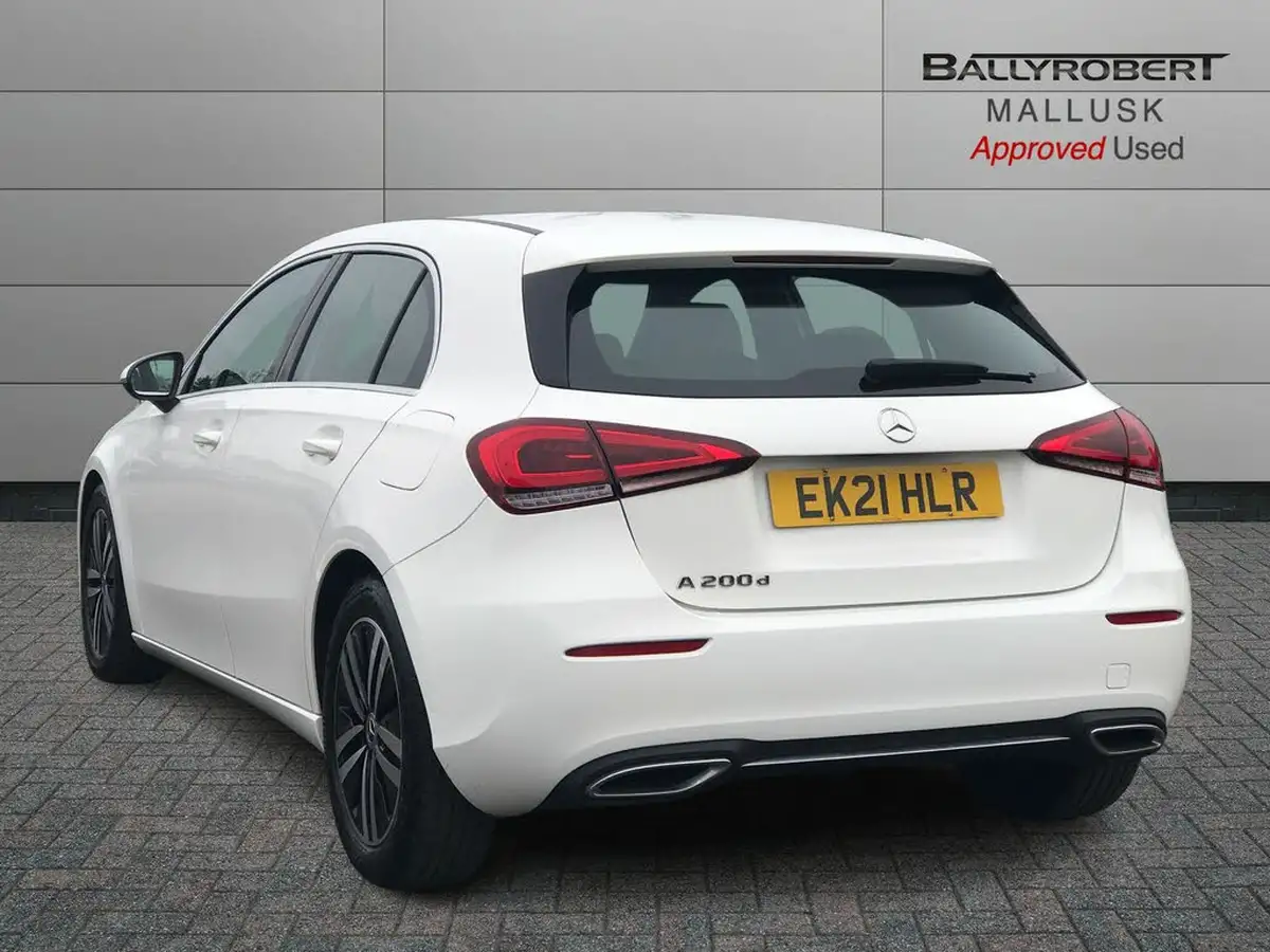 2021-mercedes-benz-a-class-big-1