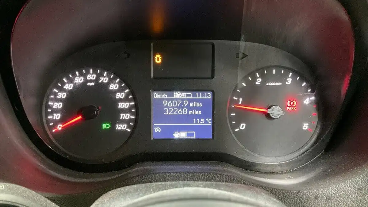 2023-mercedes-benz-sprinter-big-9