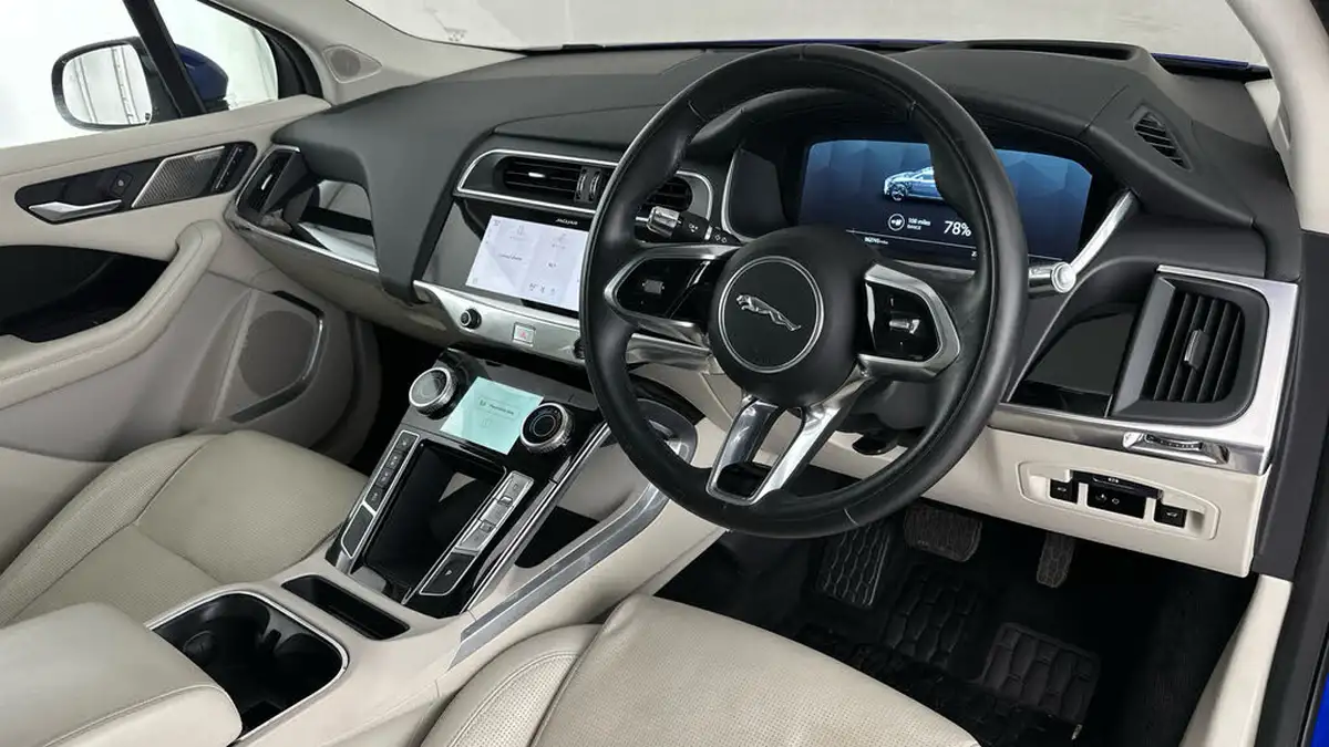 2021-jaguar-i-pace-ev400-hse-big-8