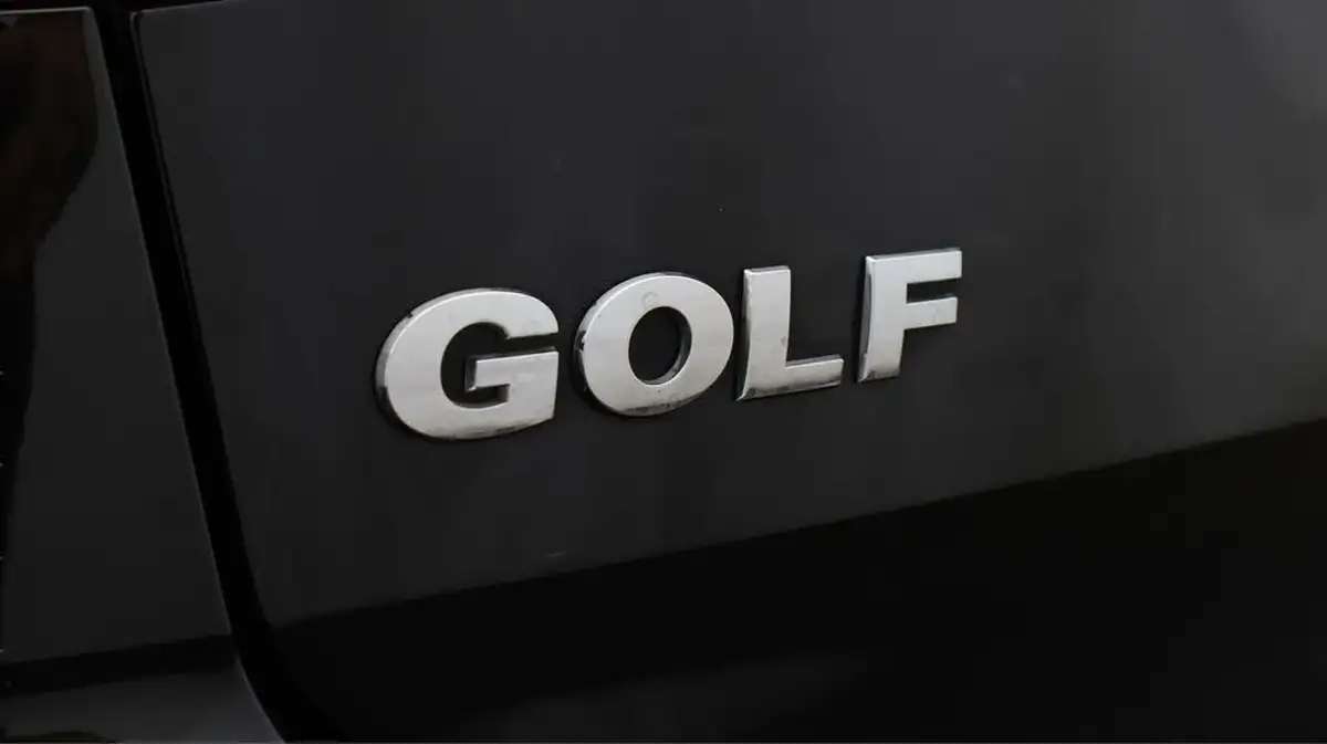 2020-volkswagen-golf-15-tsi-match-edition-130ps-hatchback-big-21