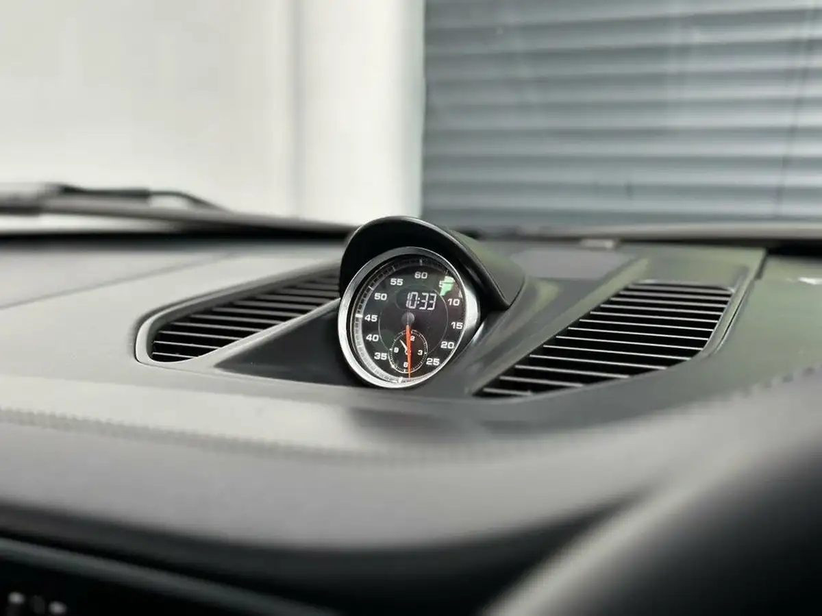2014-porsche-911-34-carrera-coupe-pdk-big-51