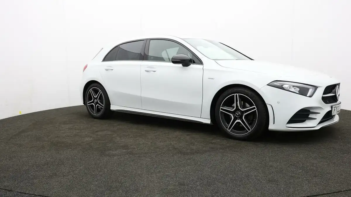 2022-mercedes-benz-a-class-13-a180-amg-line-executive-edition-hatchback-5d-7g-dct-big-39
