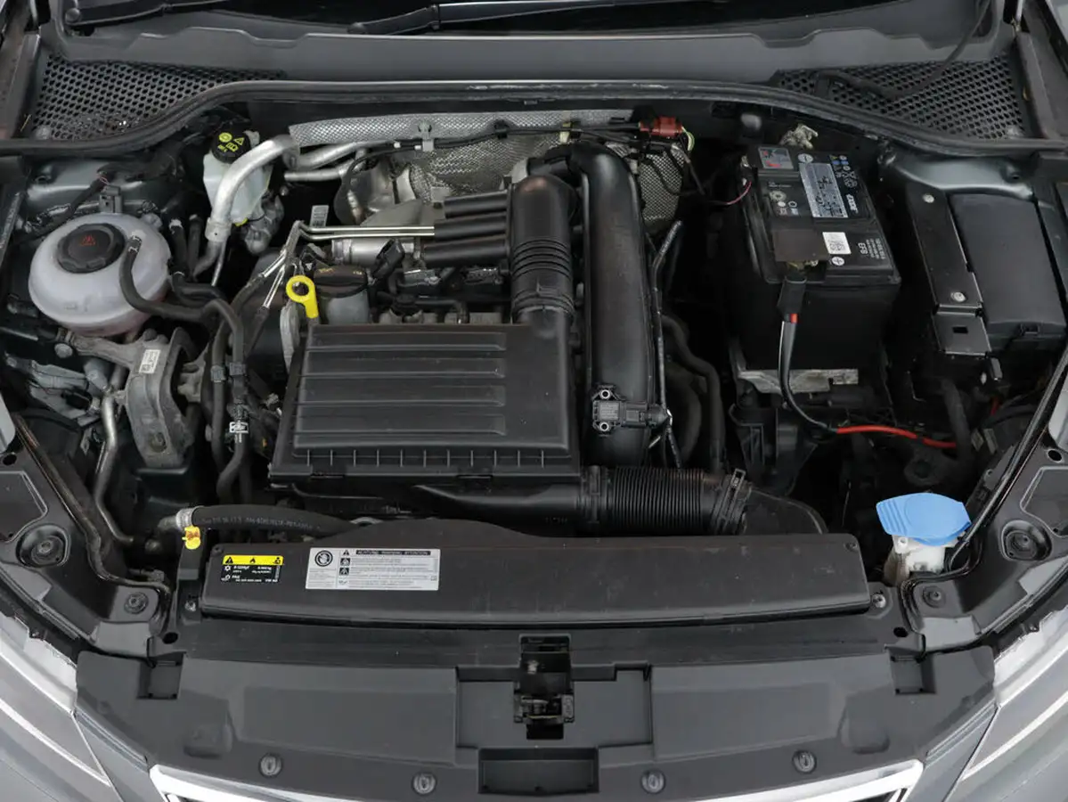 2017-seat-leon-14-tsi-fr-technology-hatchback-5d-big-44