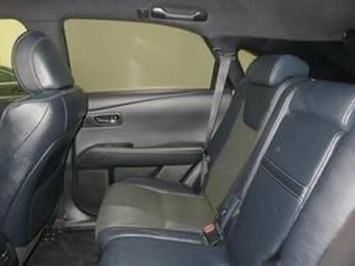 2013-lexus-rx-450h-35-f-sport-big-50