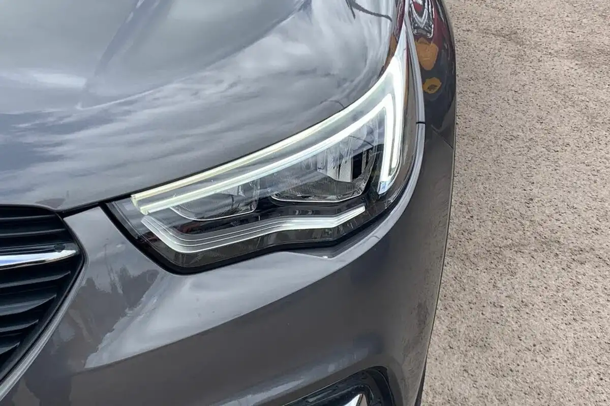 2019-vauxhall-grandland-x-12-tech-line-nav-big-26