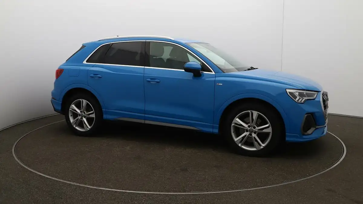 2019-audi-q3-20-40-tfsi-s-line-big-38