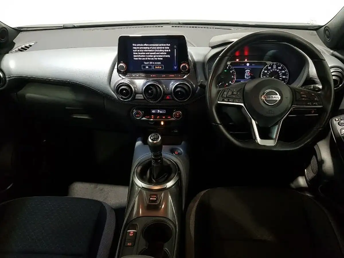 2021-nissan-juke-10-dig-t-n-connecta-big-2