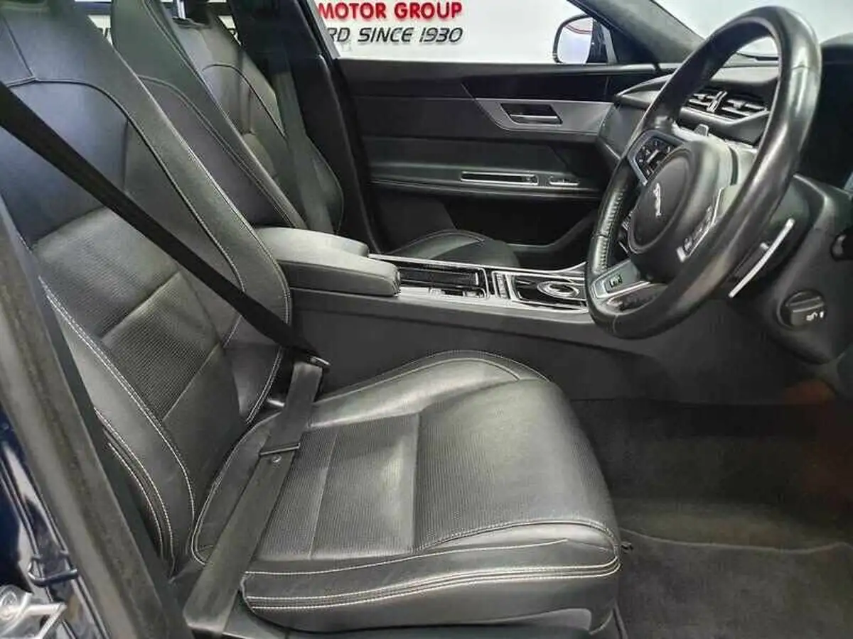 2019-jaguar-xf-20td-r-sport-180ps-ss-sportbrake-5d-auto-big-11