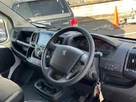 2023-peugeot-boxer-22-bluehdi-professional-premium-435-l4h2-small-4