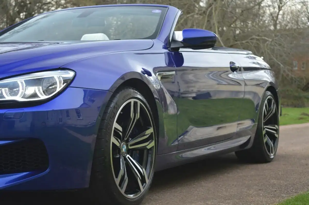 2017-bmw-6-series-44-m6-ss-convertible-2d-big-17