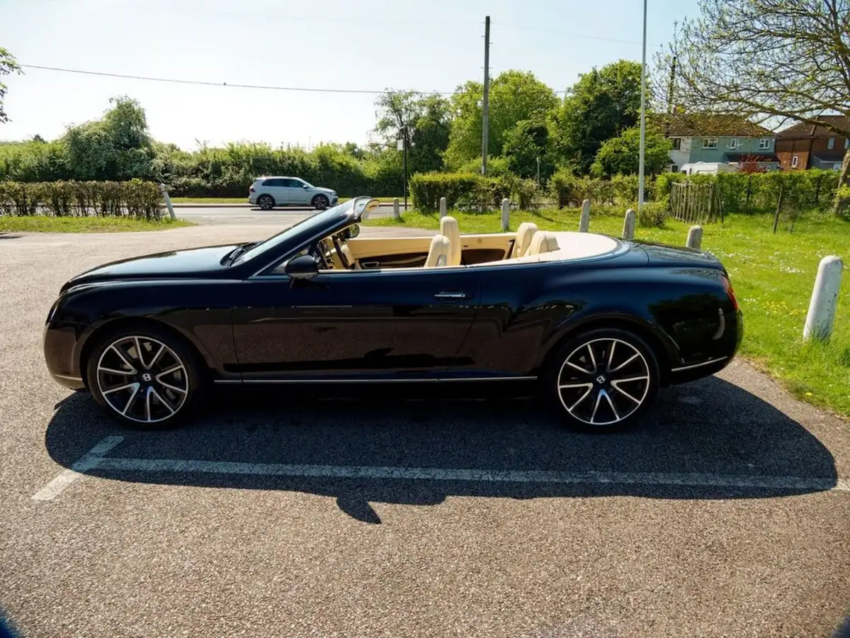 2009-bentley-continental-60-w12-gtc-big-18