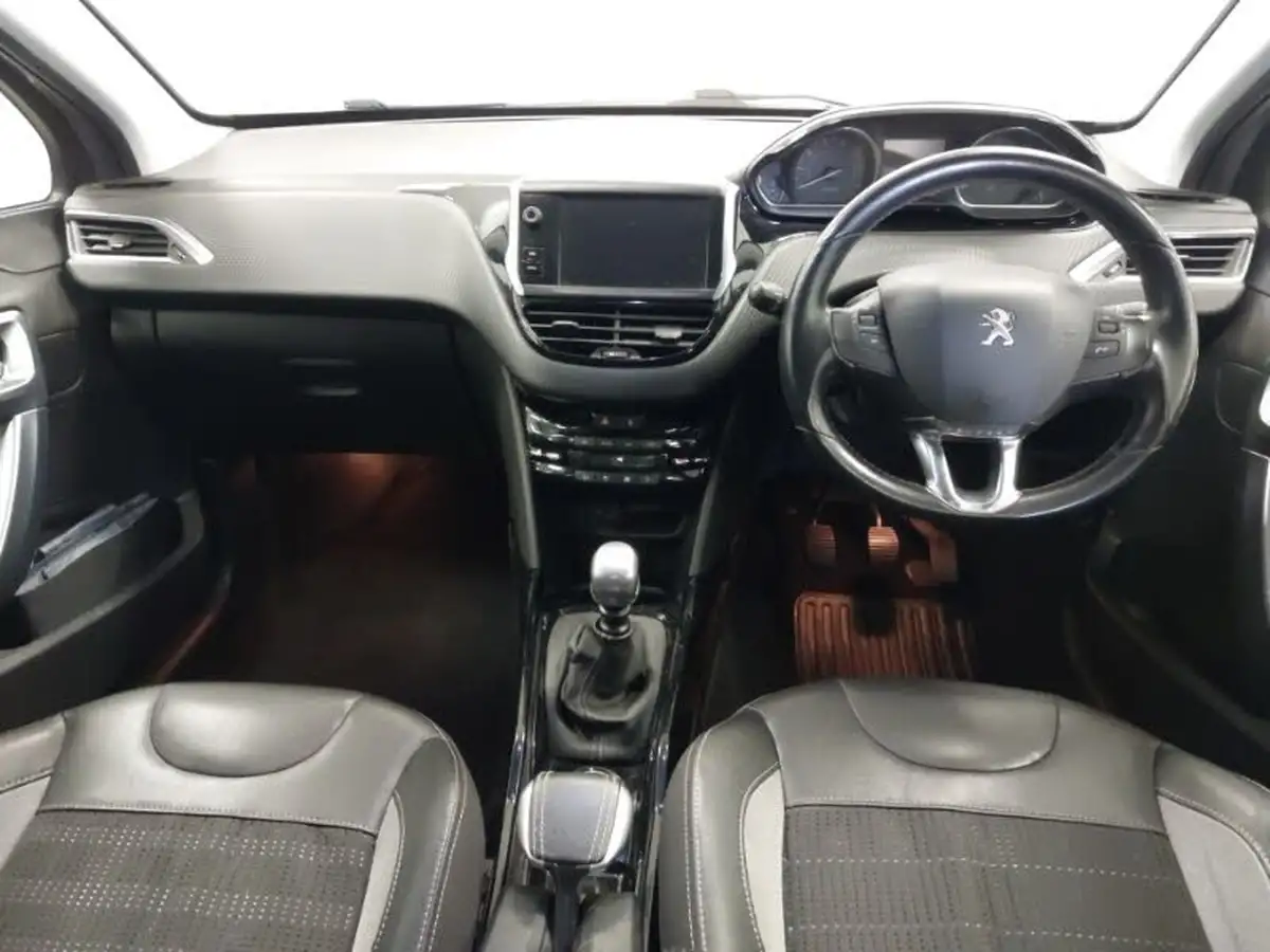 2018-peugeot-2008-suv-12-puretech-allure-130bhp-ss-big-2