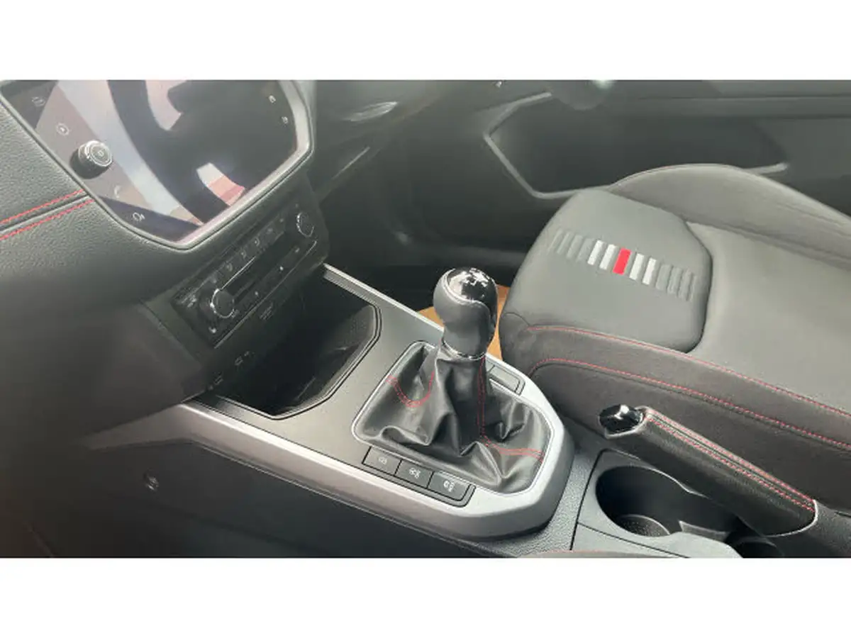 2021-seat-arona-10-tsi-fr-red-edition-big-12