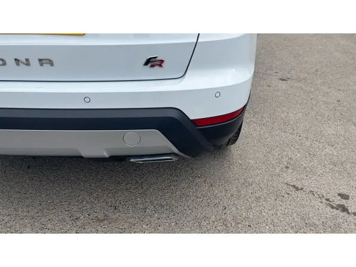 2021-seat-arona-10-tsi-fr-red-edition-big-40