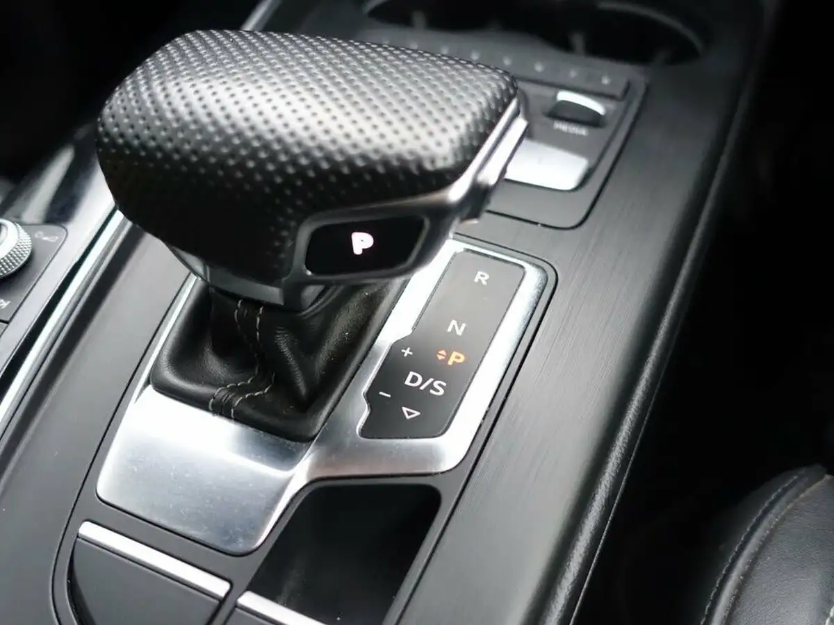 2018-audi-a4-avant-20-tdi-quattro-black-edition-big-29