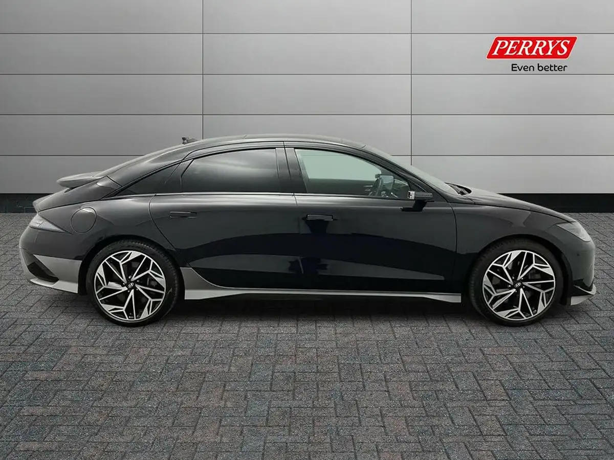 2023-hyundai-ioniq-6-e-ultimate-228ps-single-motor-rwd-big-2