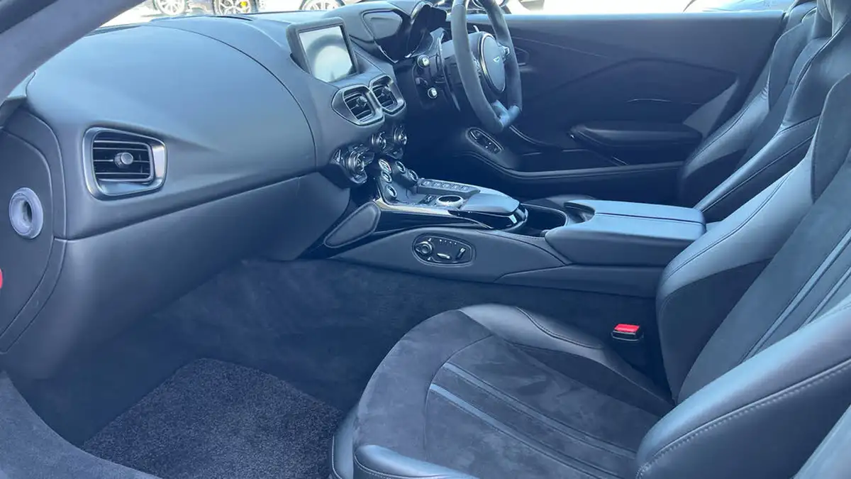 2021-aston-martin-vantage-40-v8-vantage-coupe-auto-big-22