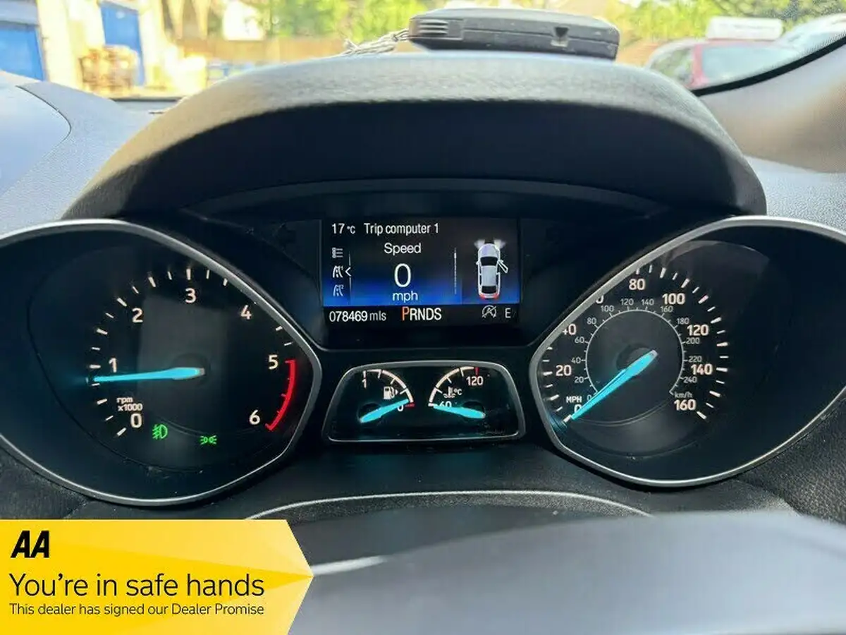 2017-ford-kuga-15tdci-st-line-powershift-big-17