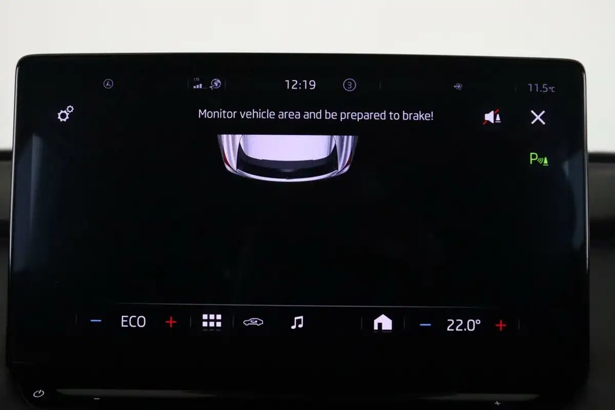 2021-skoda-enyaq-e-60-eco-suite-62-kwh-big-44