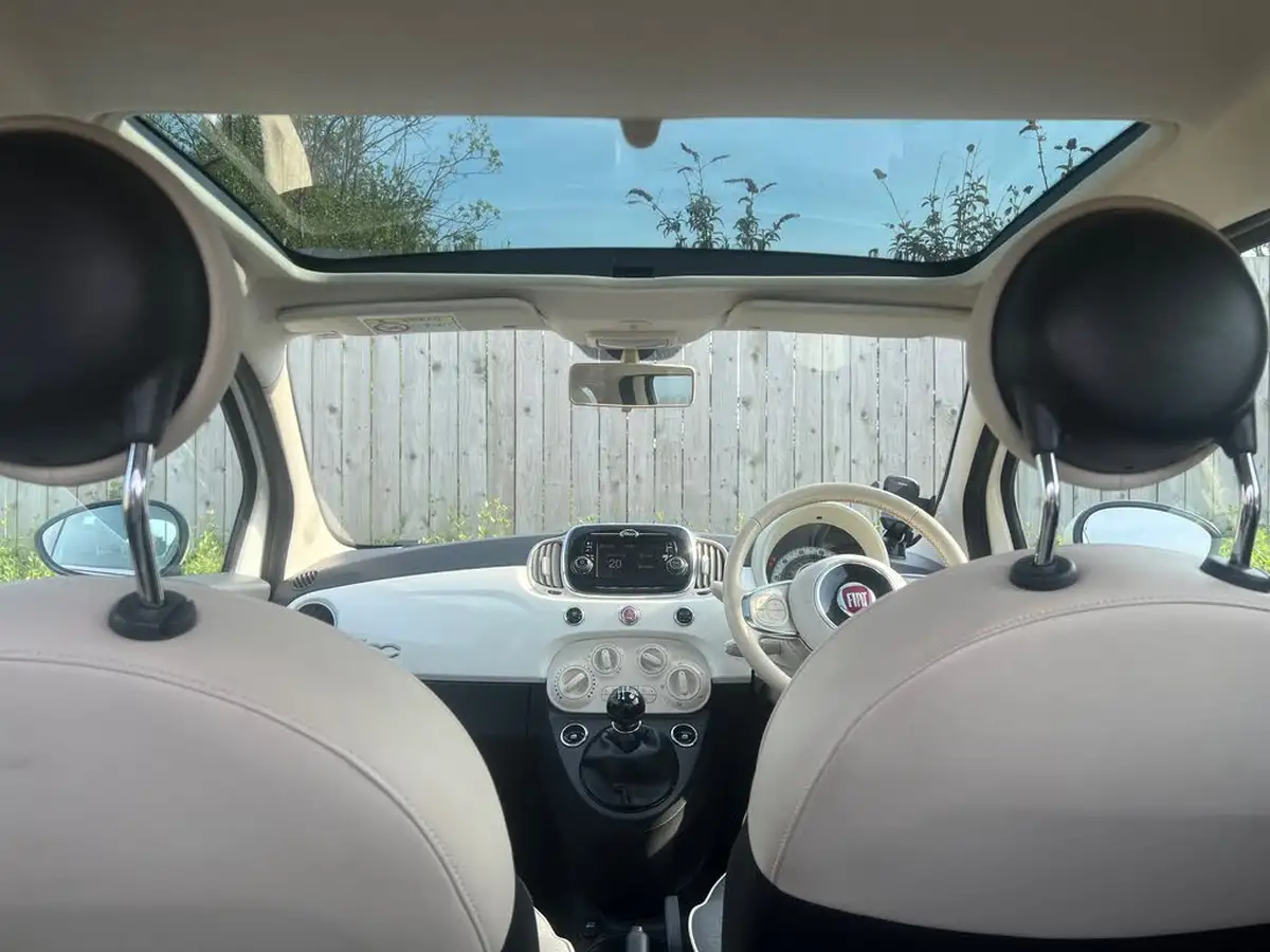 2017-fiat-500-12-lounge-big-8
