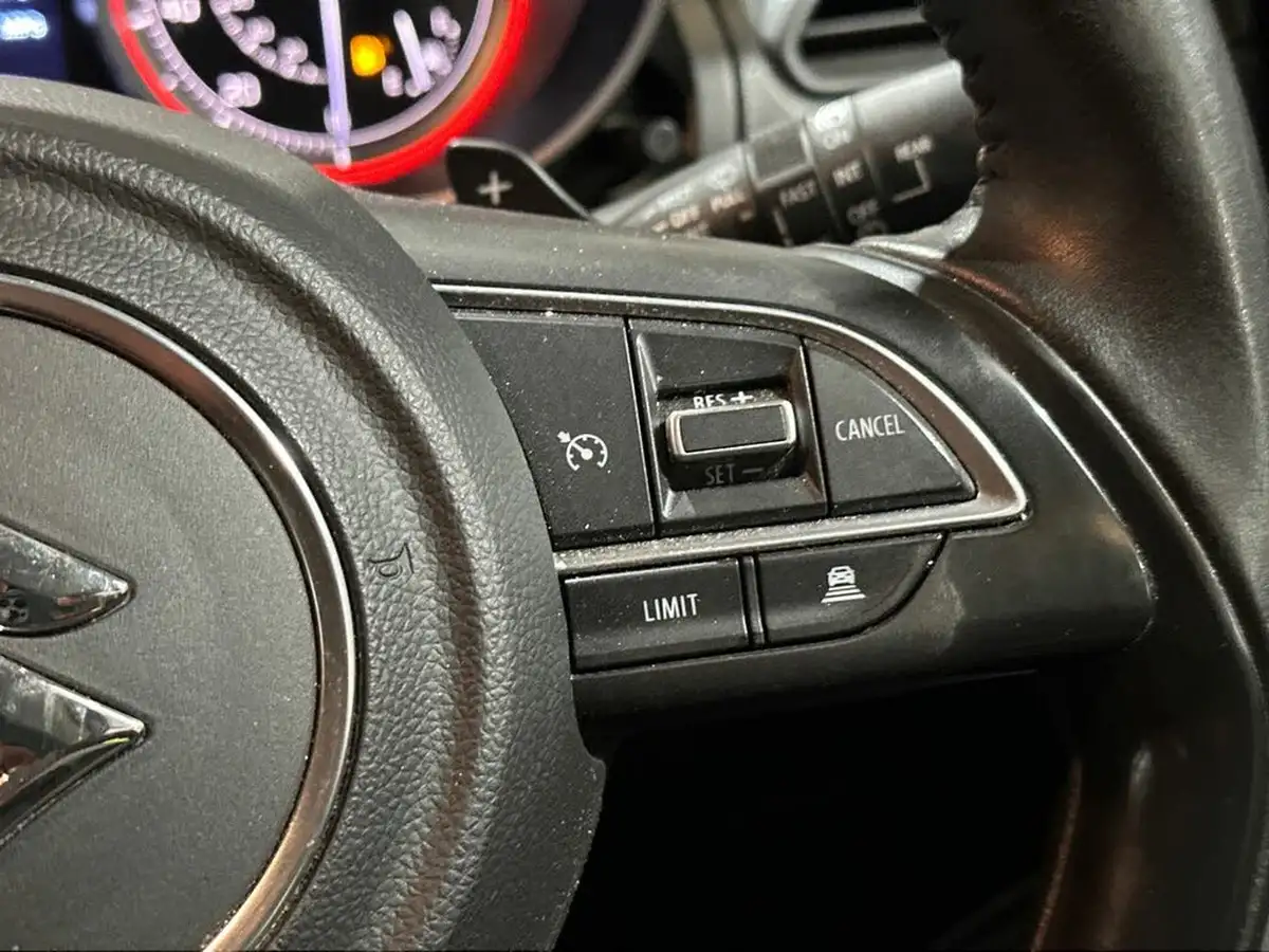2019-suzuki-swift-10-boosterjet-sz5-auto-big-36