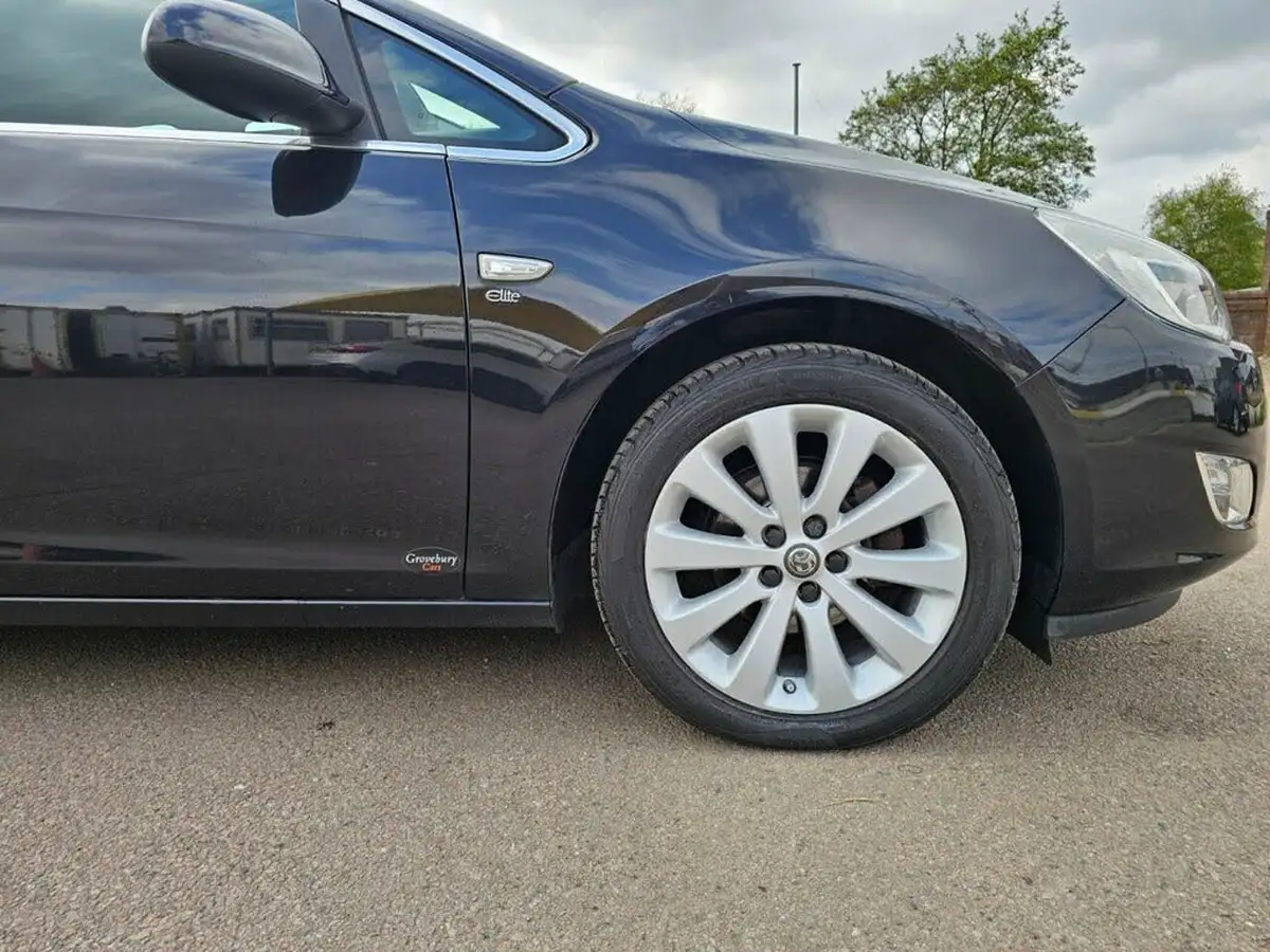 2010-vauxhall-astra-16-elite-16v-vvt-115ps-auto-big-33