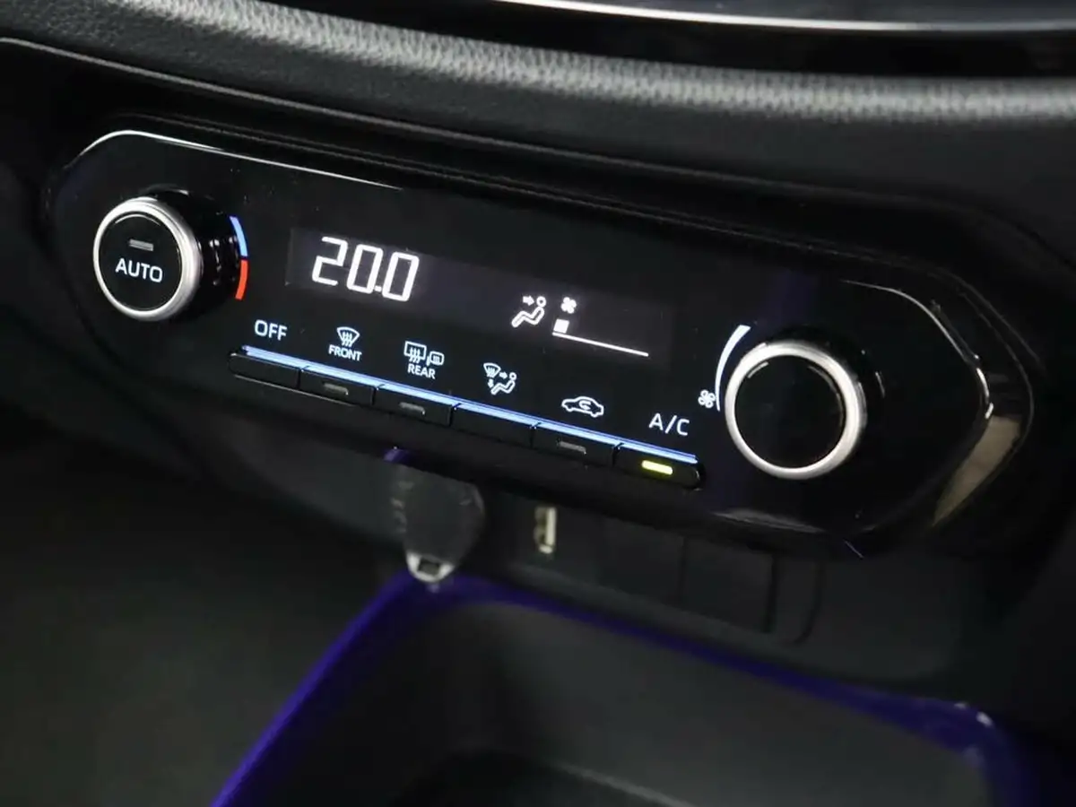 2022-toyota-aygo-x-10-vvt-i-edge-big-16