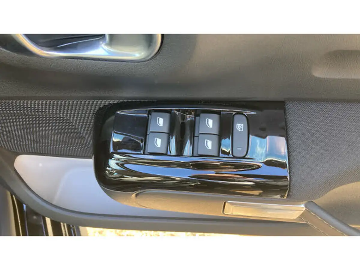 2024-citroen-c3-12-puretech-max-110ps-eat6-big-23
