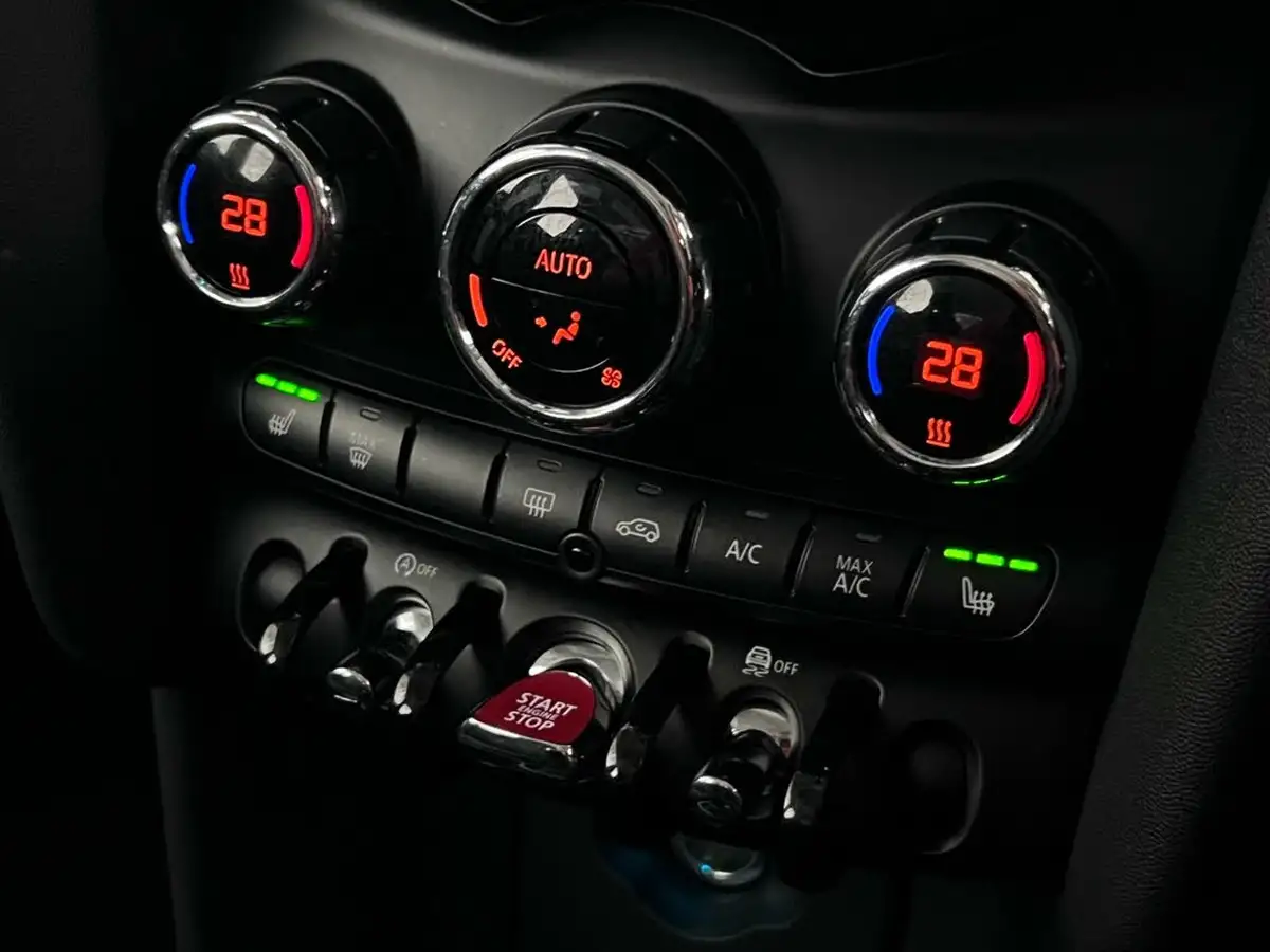 2020-mini-countryman-15-cooper-classic-auto-big-30