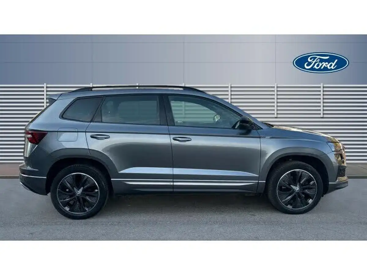 2022-skoda-karoq-15-tsi-sportline-big-4