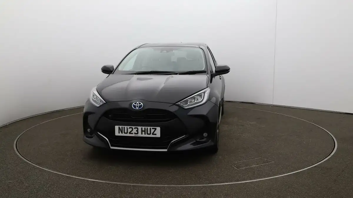 2023-toyota-yaris-15-vvt-i-excel-big-30