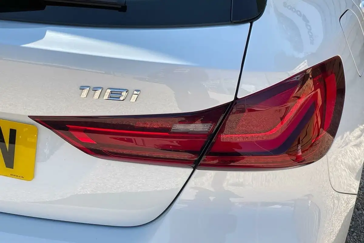 2020-bmw-1-series-15-118i-m-sport-138bhp-dct-big-20