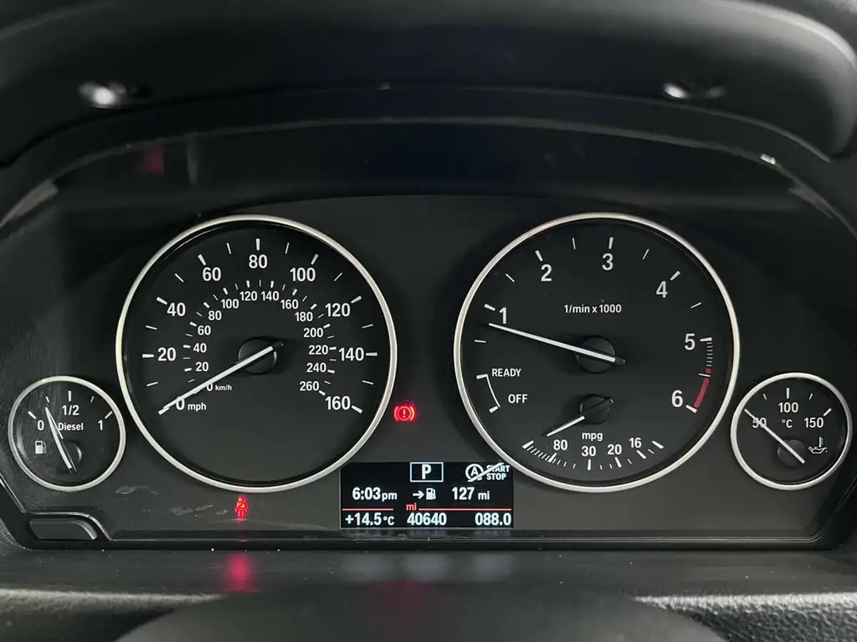 2017-bmw-3-series-20td-318d-se-saloon-4d-auto-big-13