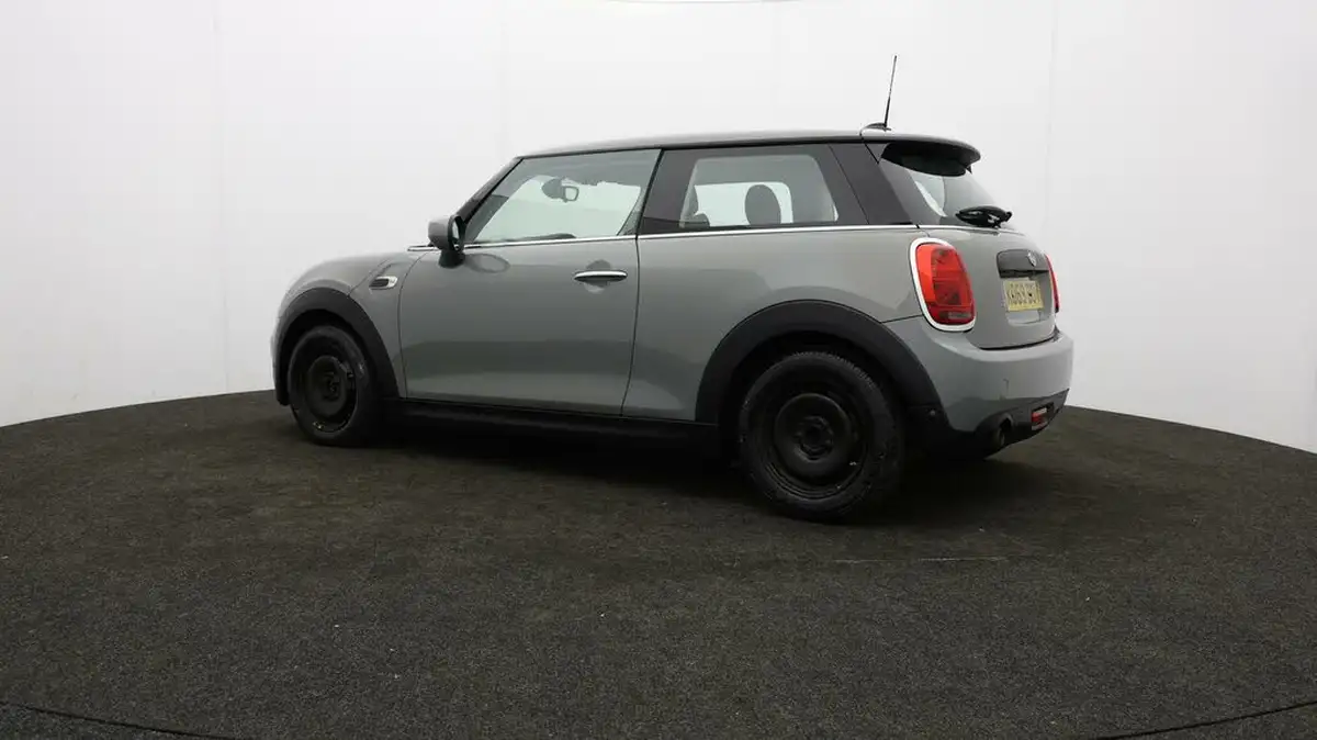 2020-mini-cooper-15-one-classic-3d-big-64