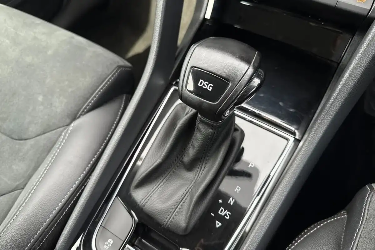 2021-skoda-kodiaq-15-tsi-se-l-dsg-big-22