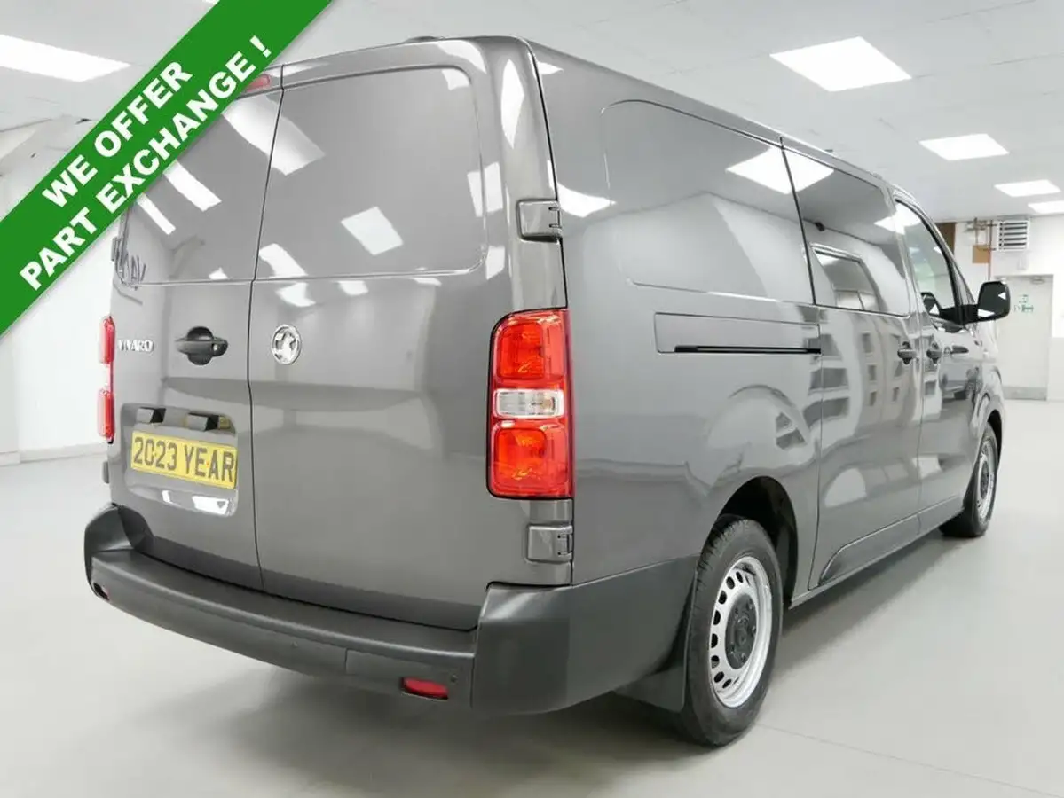 2023-vauxhall-vivaro-20td-3100-l2h1-prime-double-cab-big-9