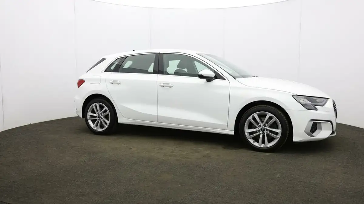 2021-audi-a3-10-30-tfsi-sportback-5d-s-tronic-big-42