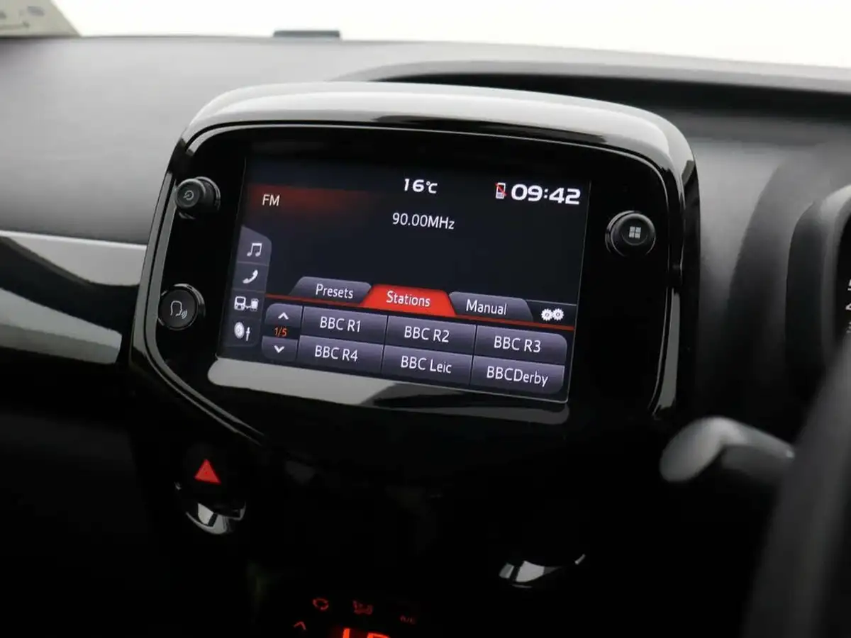 2019-peugeot-108-10-collection-top-2-tronic-big-16
