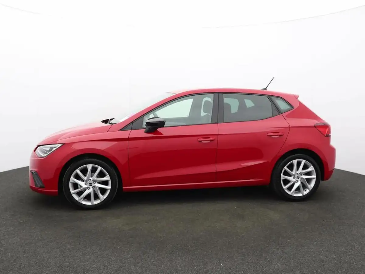 2024-seat-ibiza-10-tsi-fr-95ps-big-3