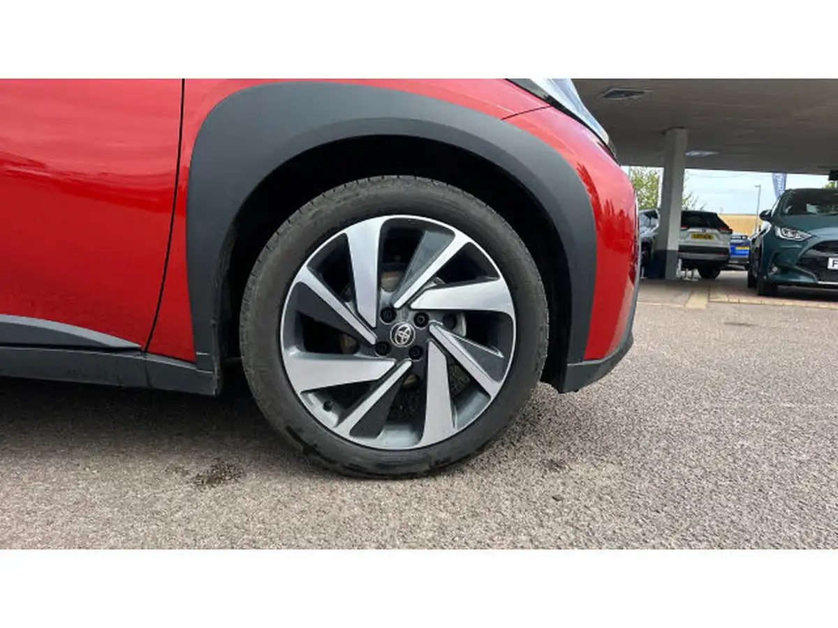 2024-toyota-aygo-x-10-vvt-i-edge-big-17