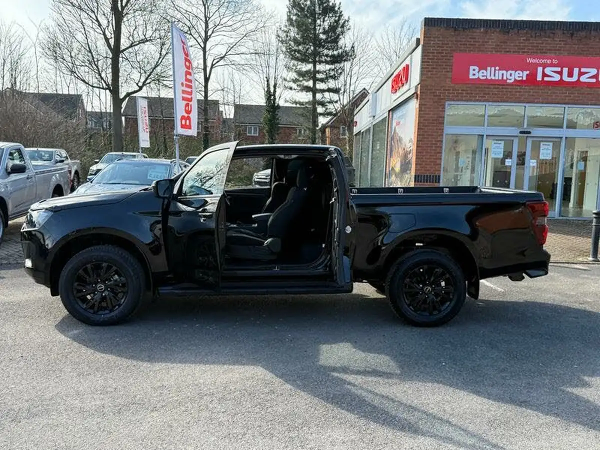 2025-isuzu-d-max-19td-dl20-extended-big-1