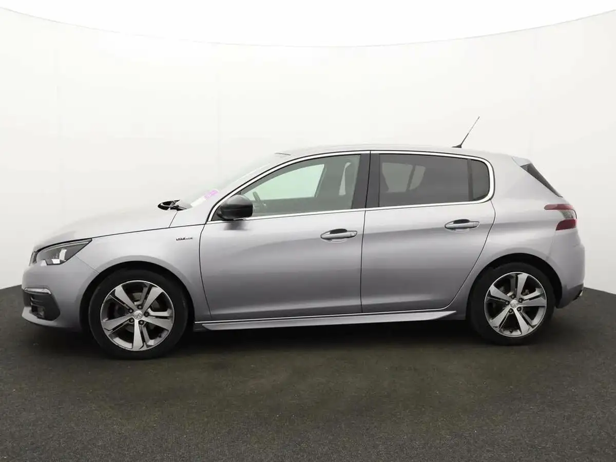 2020-peugeot-308-12-puretech-gt-eat8-big-3