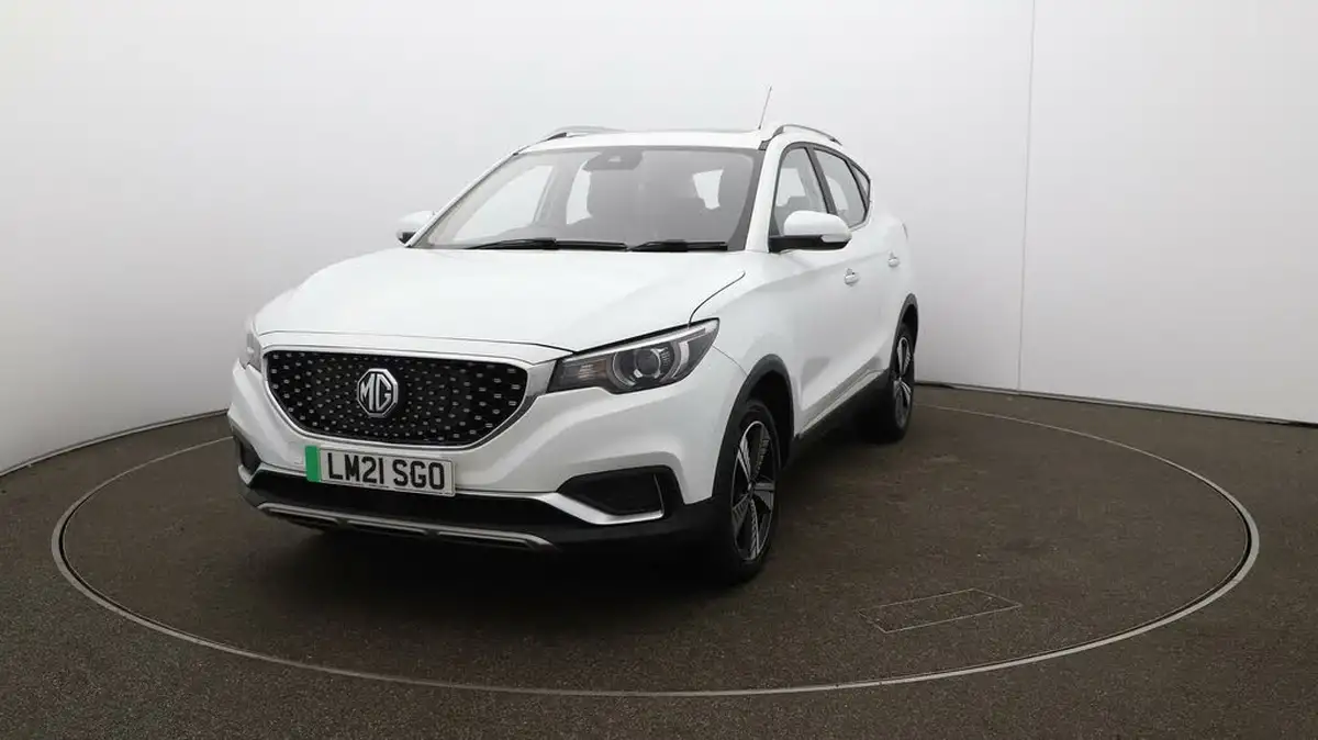 2021-mg-zs-suv-e-exclusive-ev-big-31