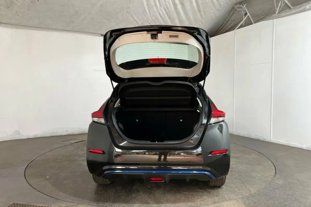 2022-nissan-leaf-e-acenta-big-31