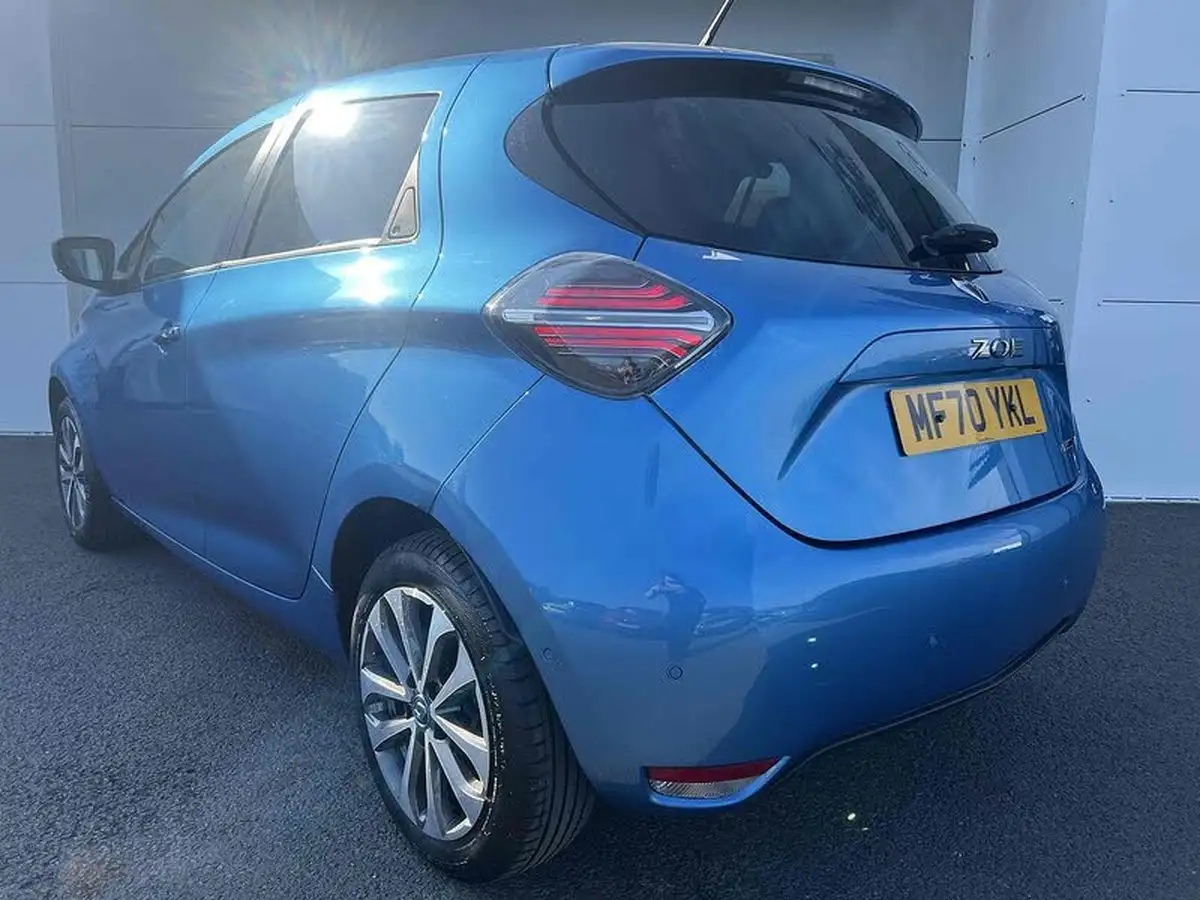 2020-renault-zoe-e-i-gt-line-rapid-charge-big-11