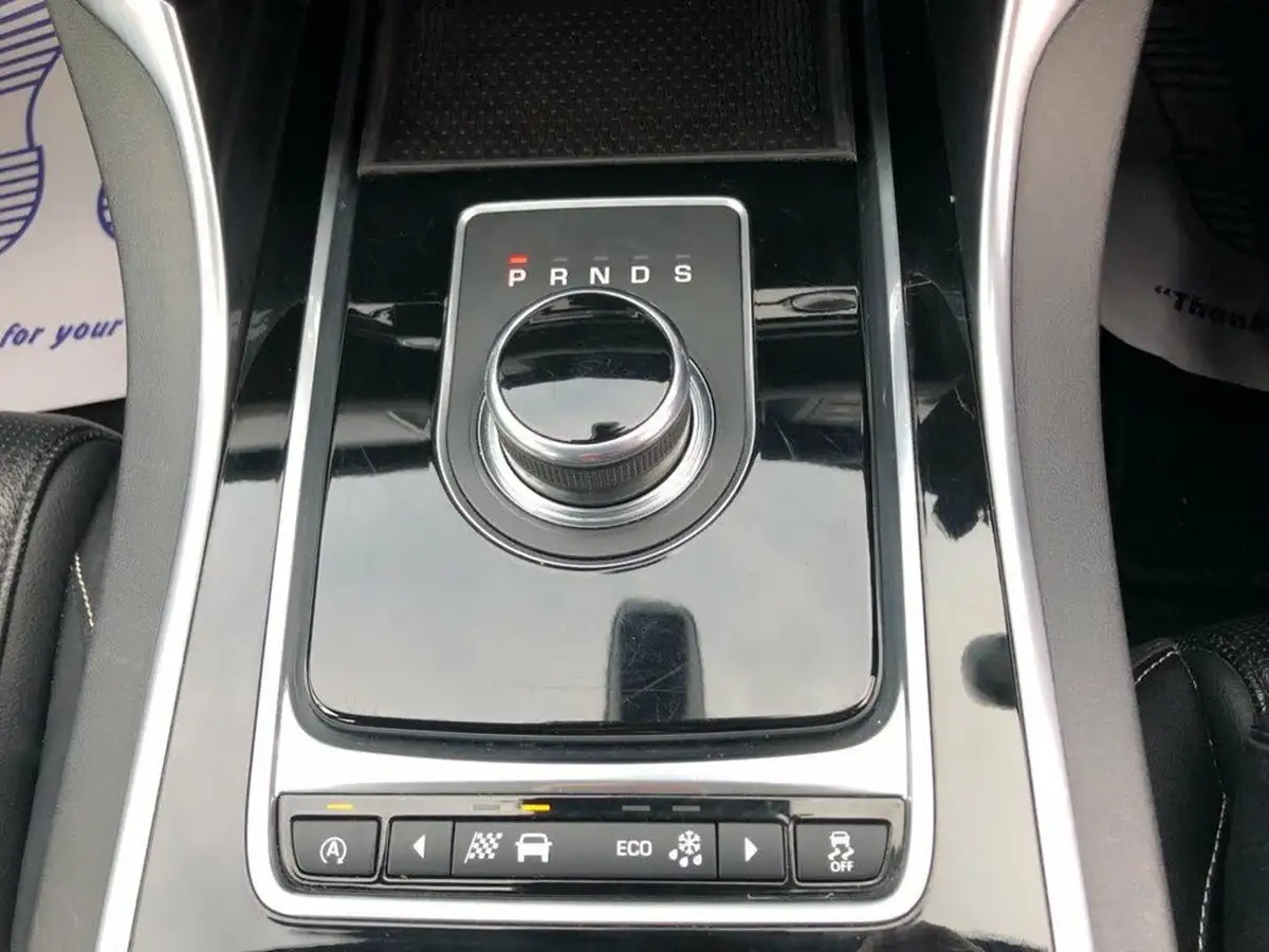 2017-jaguar-xf-20td-r-sport-180ps-saloon-4d-1999cc-auto-big-50