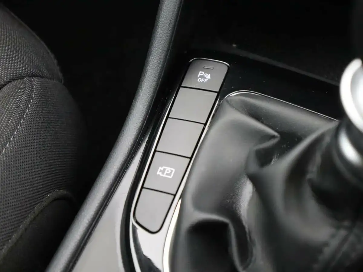 2022-hyundai-tucson-16-t-gdi-se-connect-150ps-big-20