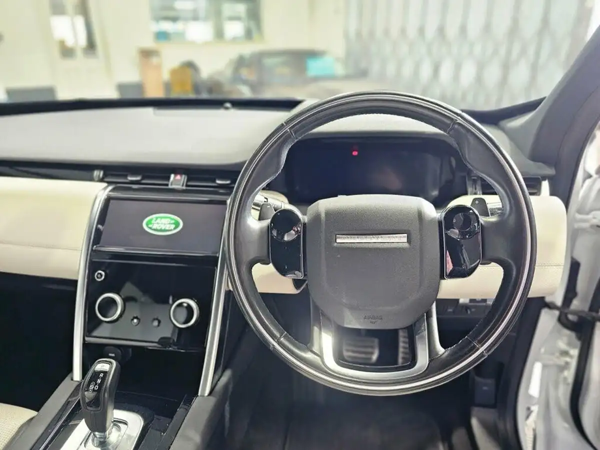 2019-land-rover-discovery-sport-20-d180-r-dynamic-se-big-36