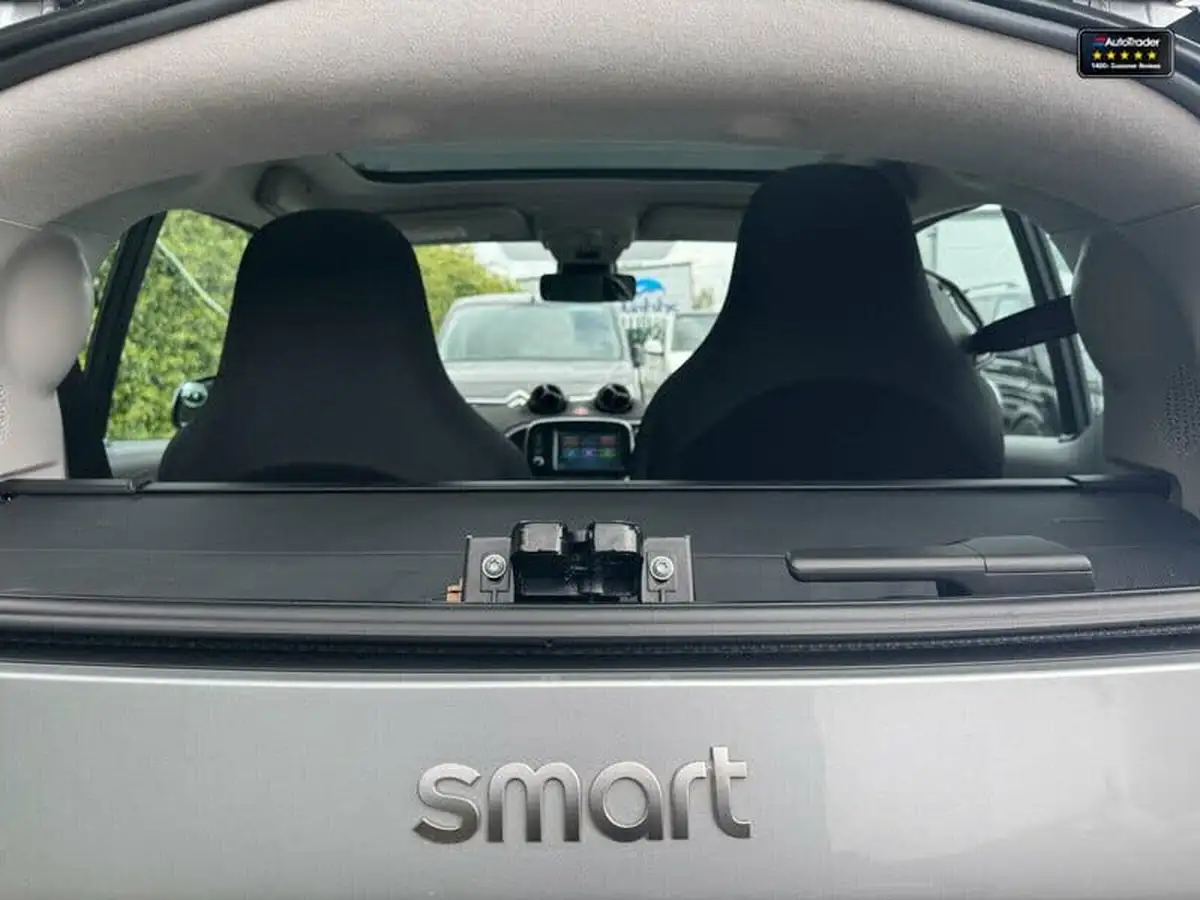 2020-smart-fortwo-eq-pulse-premium-coupe-big-6