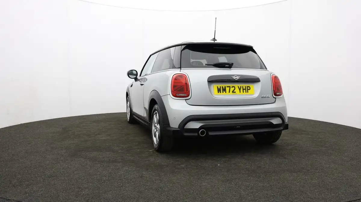 2023-mini-cooper-15-cooper-classic-premium-auto-hatchback-3d-auto-big-69